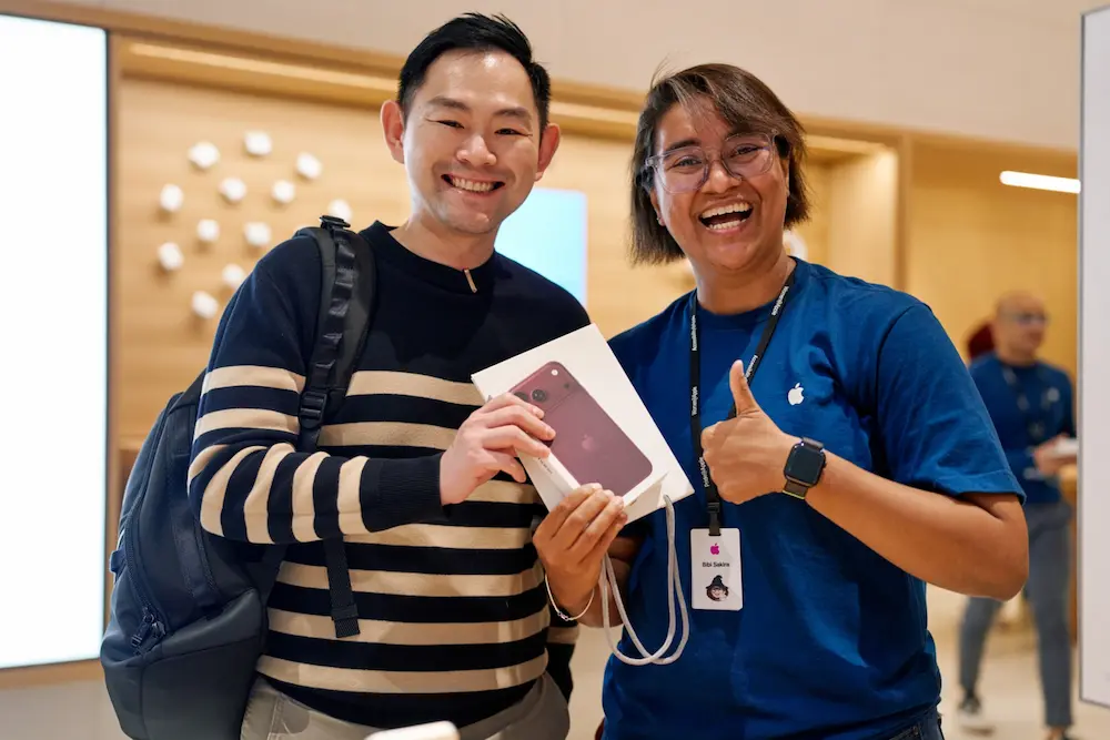 where to buy iphone online vs in store a4