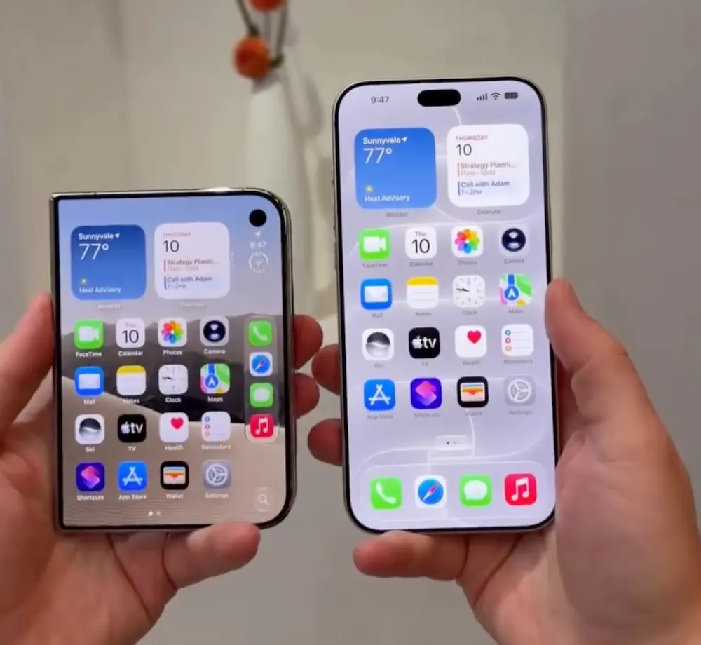 iPhone Duo摺疊狀態下，兩款手機使用邏輯完全不同